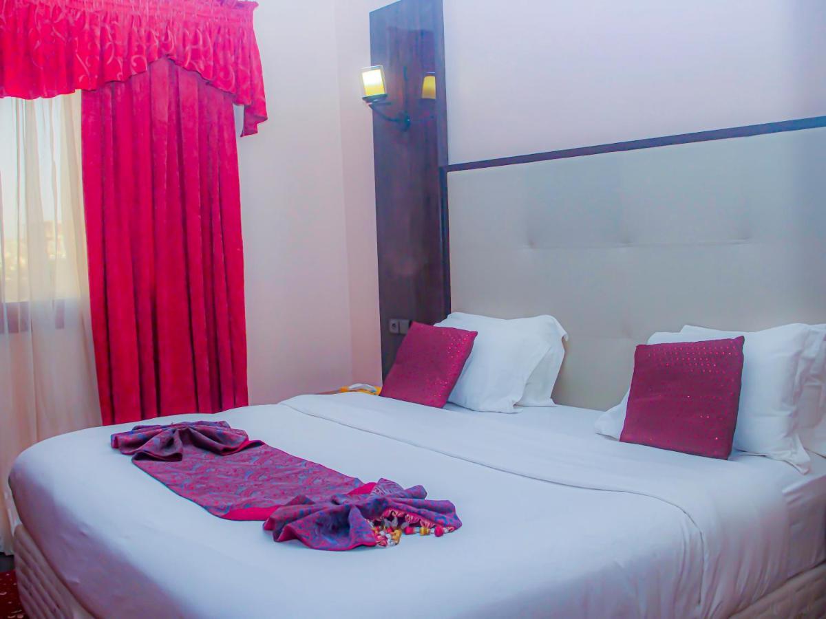 Hotel Fleur De Lys Almadies Dakar Exterior foto